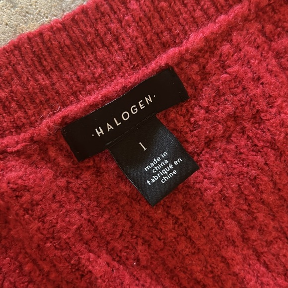Like new Halogen sweater. Size large - Picture 2 of 2